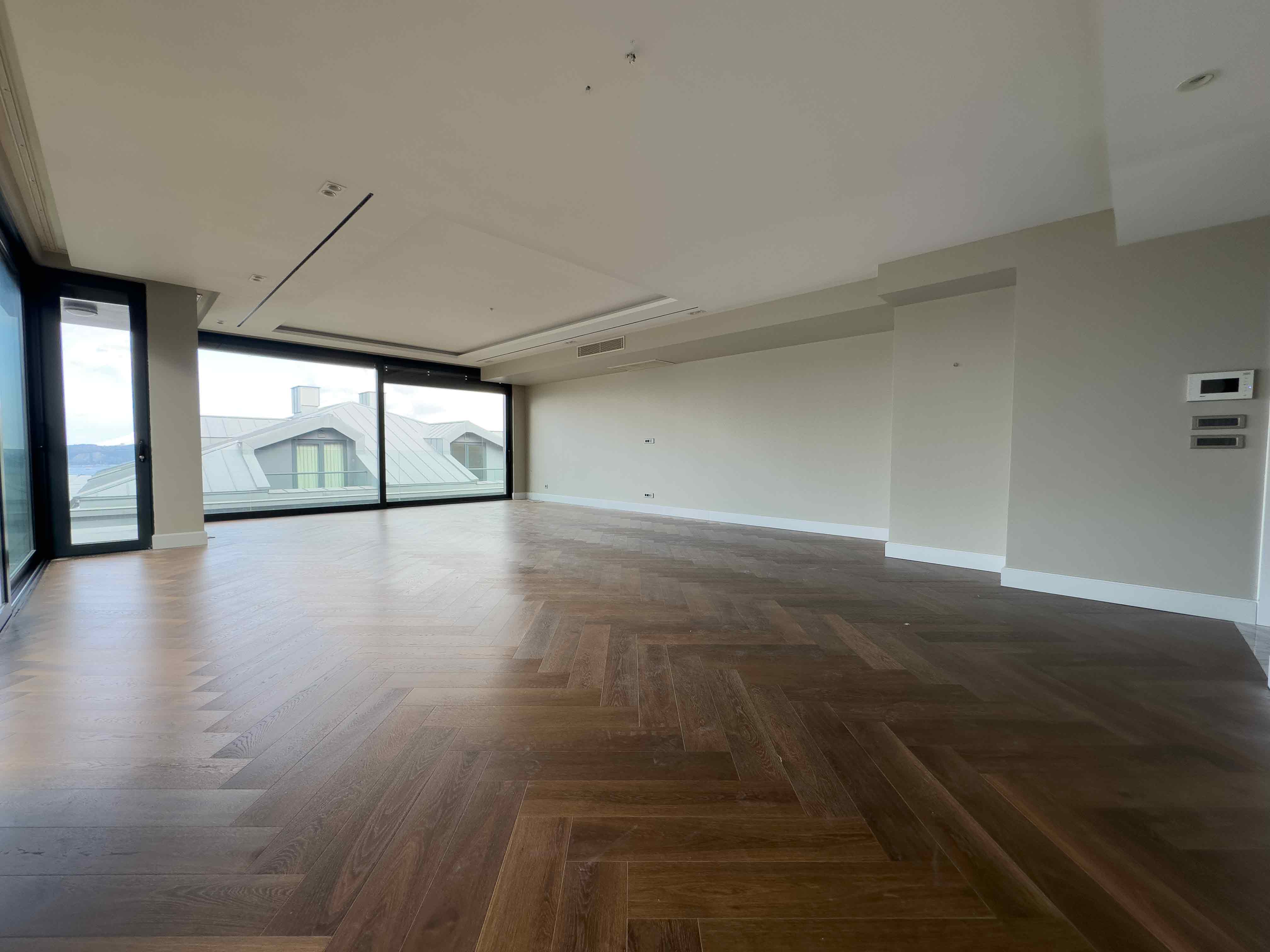 Tarabya Therra Park'ta Boğaz Manzaralı Satılık Çatı Dubleksi