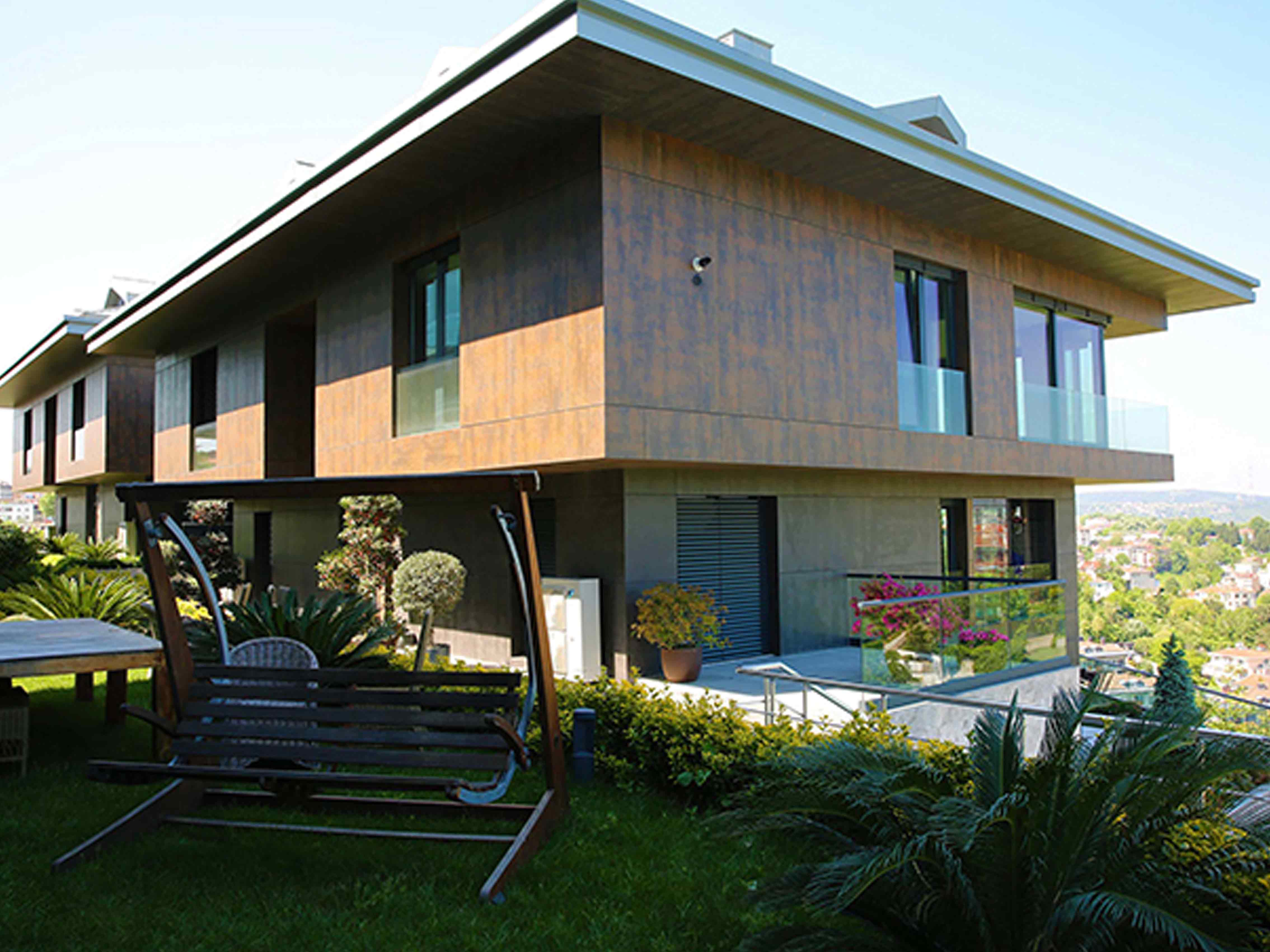 Tarabya Therra Park'ta Boğaz Manzaralı Satılık Çatı Dubleksi