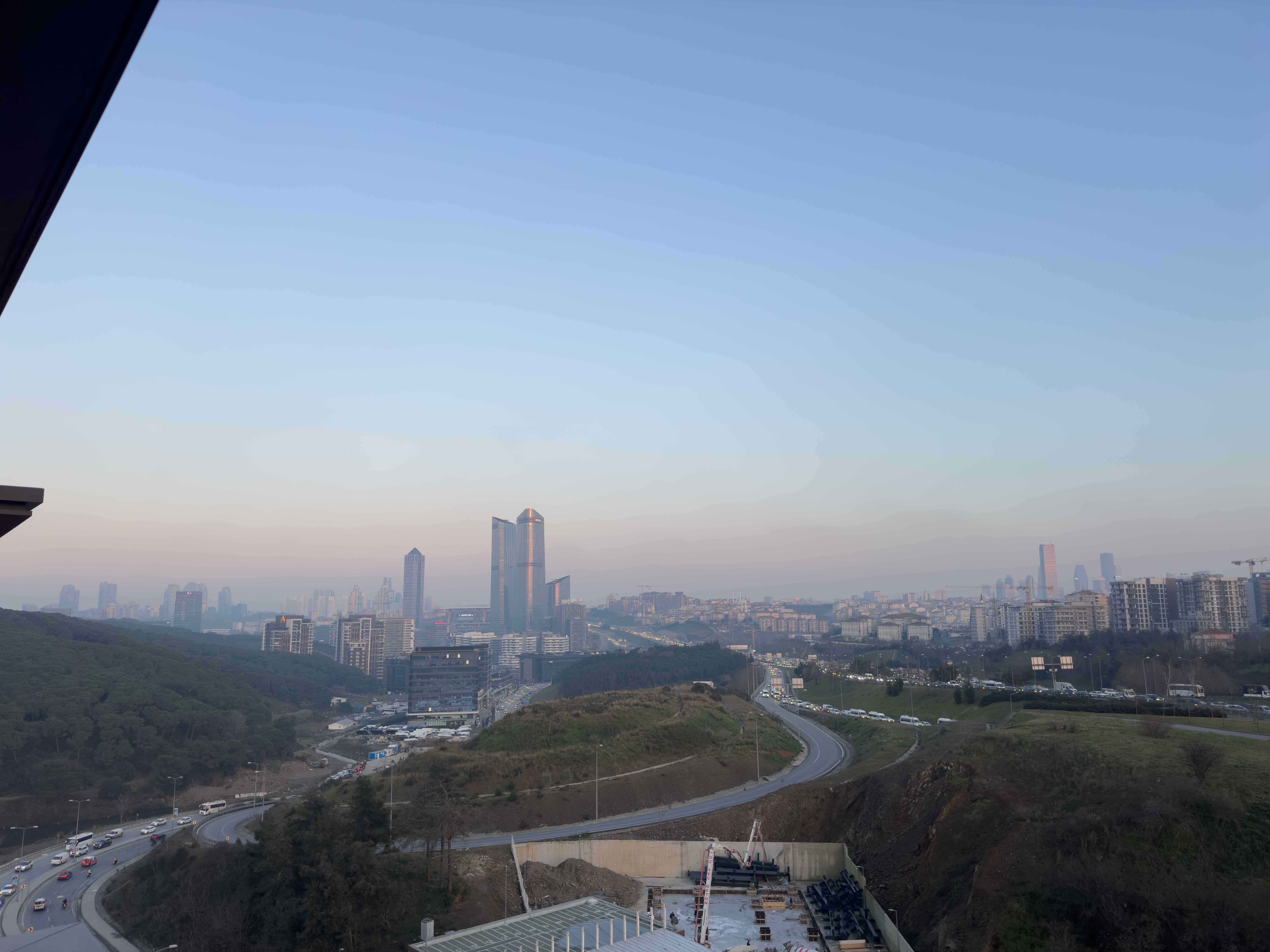 Avrupa Konutları Çamlıvadi'de Özel Dekorasyonlu Satılık 2+1 Daire