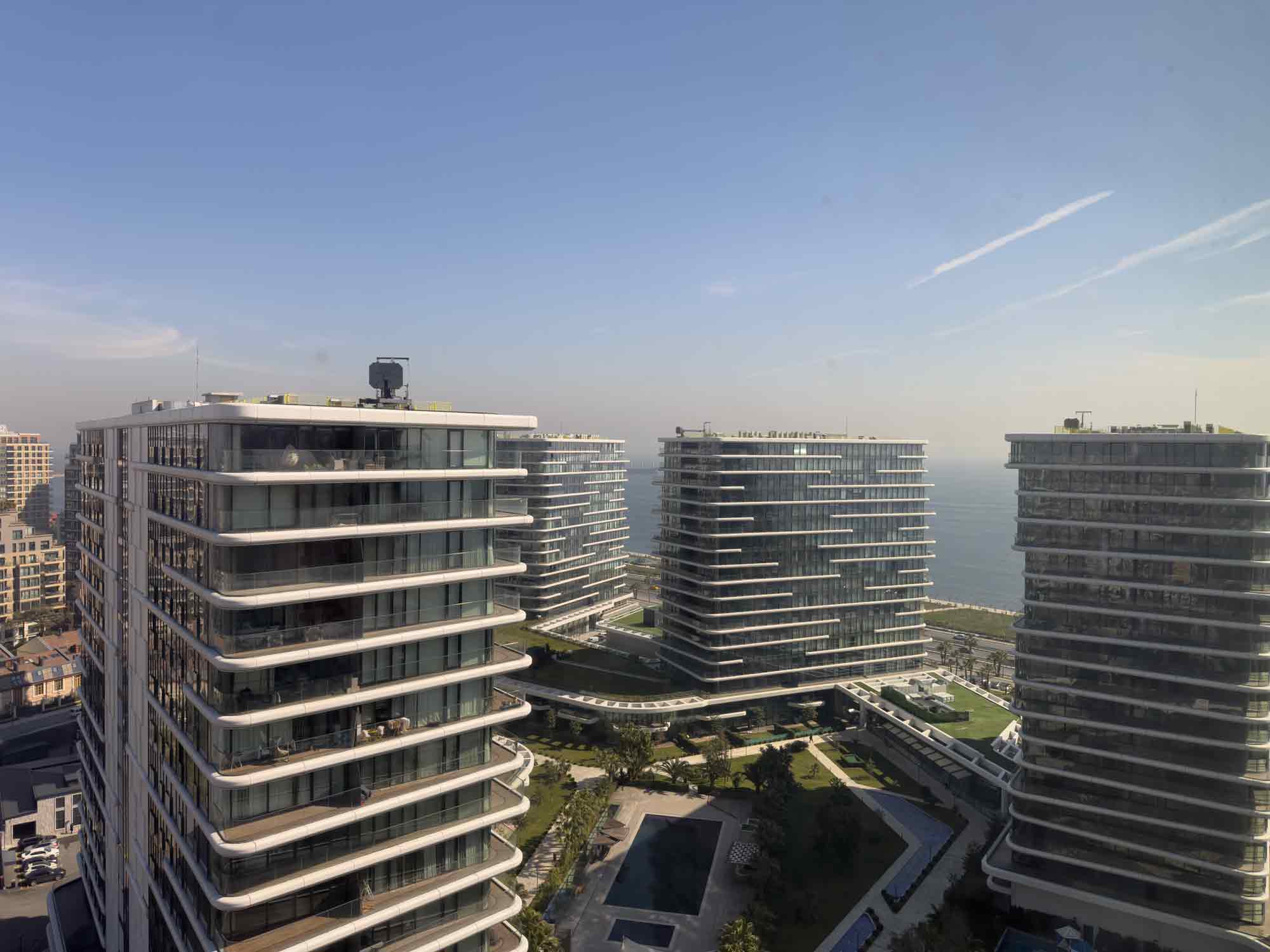 Zeytinburnu Yedi Mavi'de Deniz Manzaralı Kiralık 3+1 Sıfır Daire