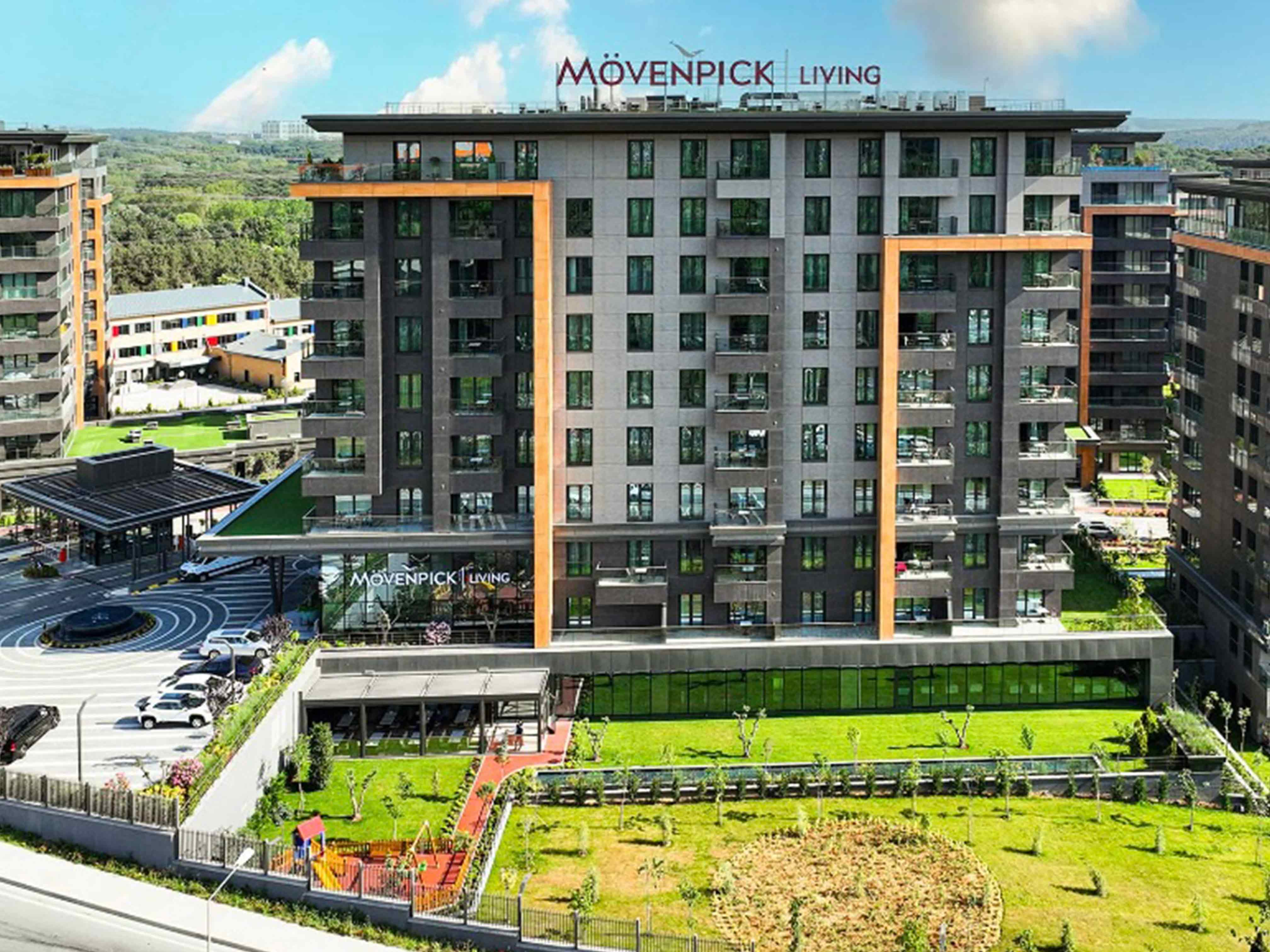 Avrupa Konutları Çamlıvadi'de Lüks Eşyalı ve Dekorasyonlu Kiralık 2+1 Bahçe Katı Daire