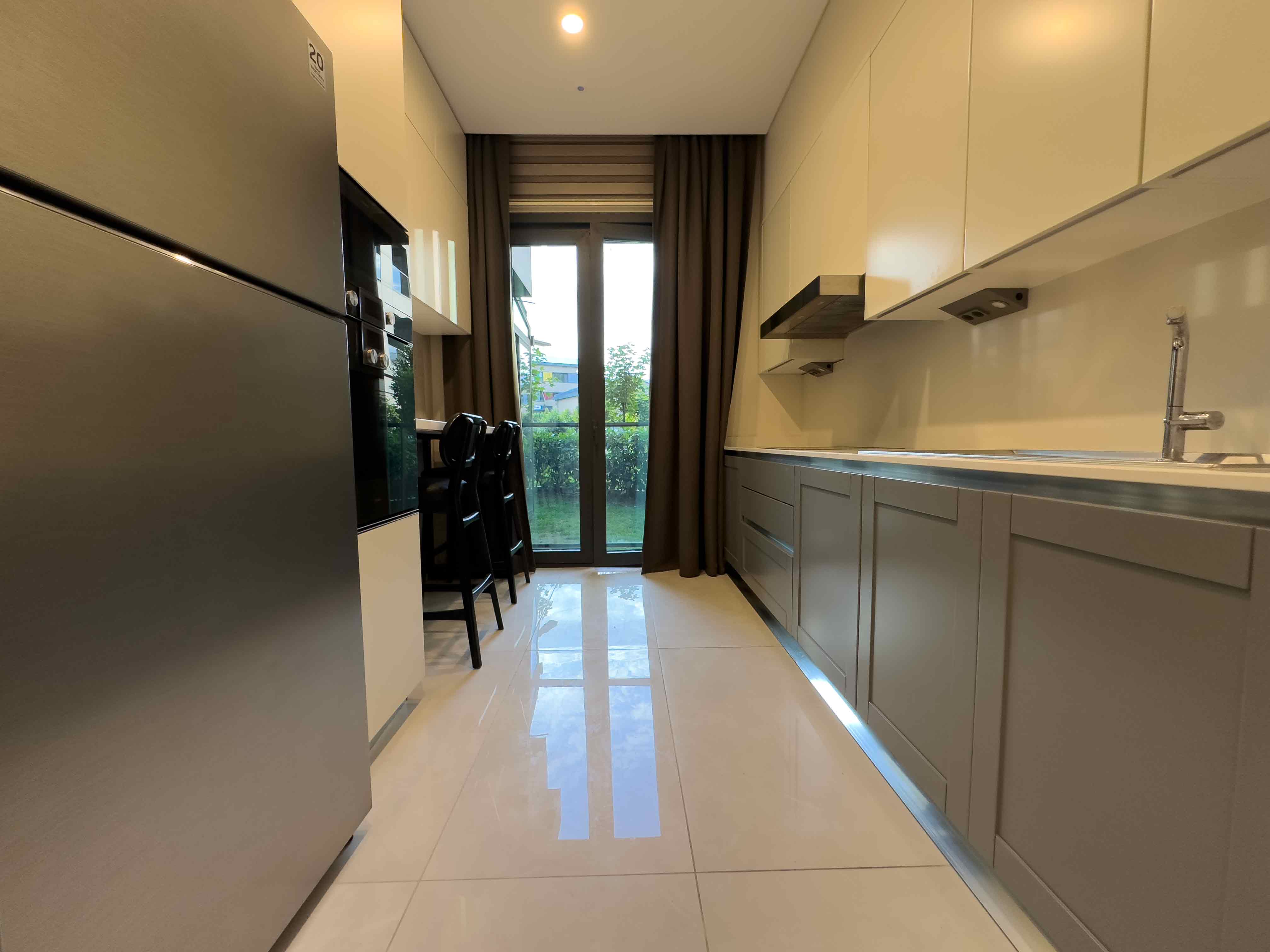 Avrupa Konutları Çamlıvadi'de Lüks Eşyalı ve Dekorasyonlu Kiralık 2+1 Bahçe Katı Daire