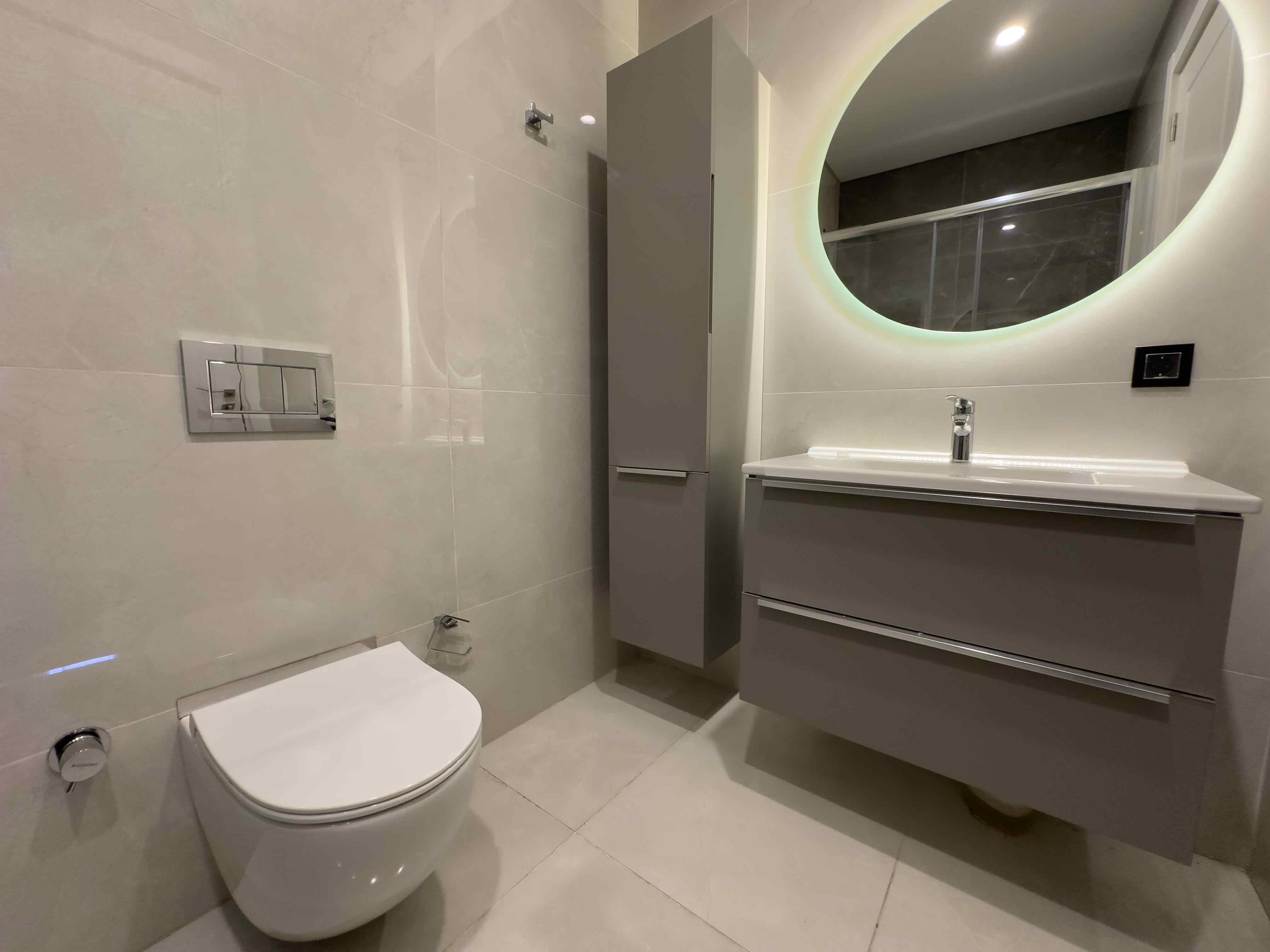 Avrupa Konutları Çamlıvadi'de Lüks Eşyalı ve Dekorasyonlu Kiralık 2+1 Bahçe Katı Daire