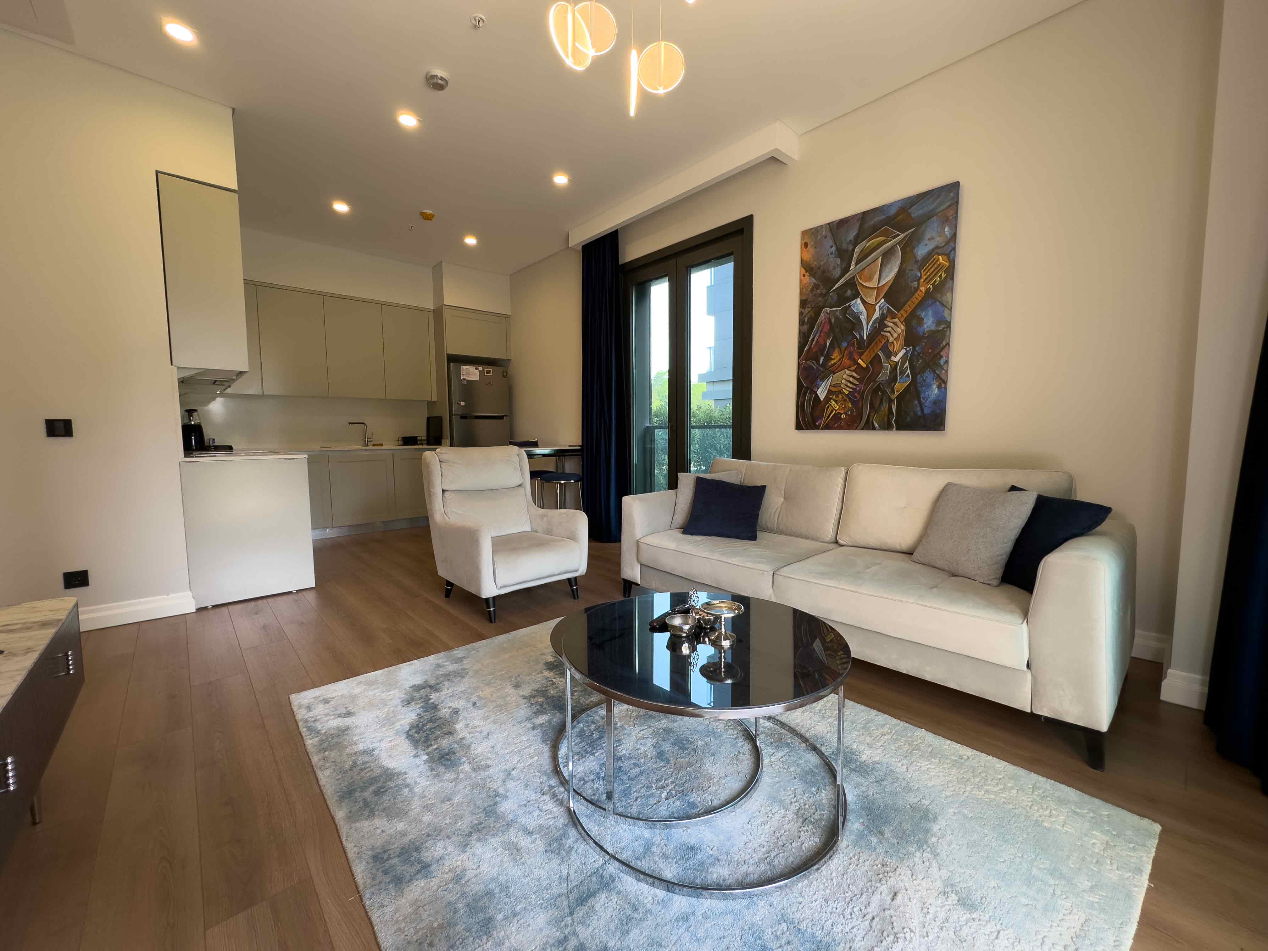 Avrupa Konutları Çamlıvadi'de Modern Eşyalı Kiralık 1+1 Bahçe Katı Daire