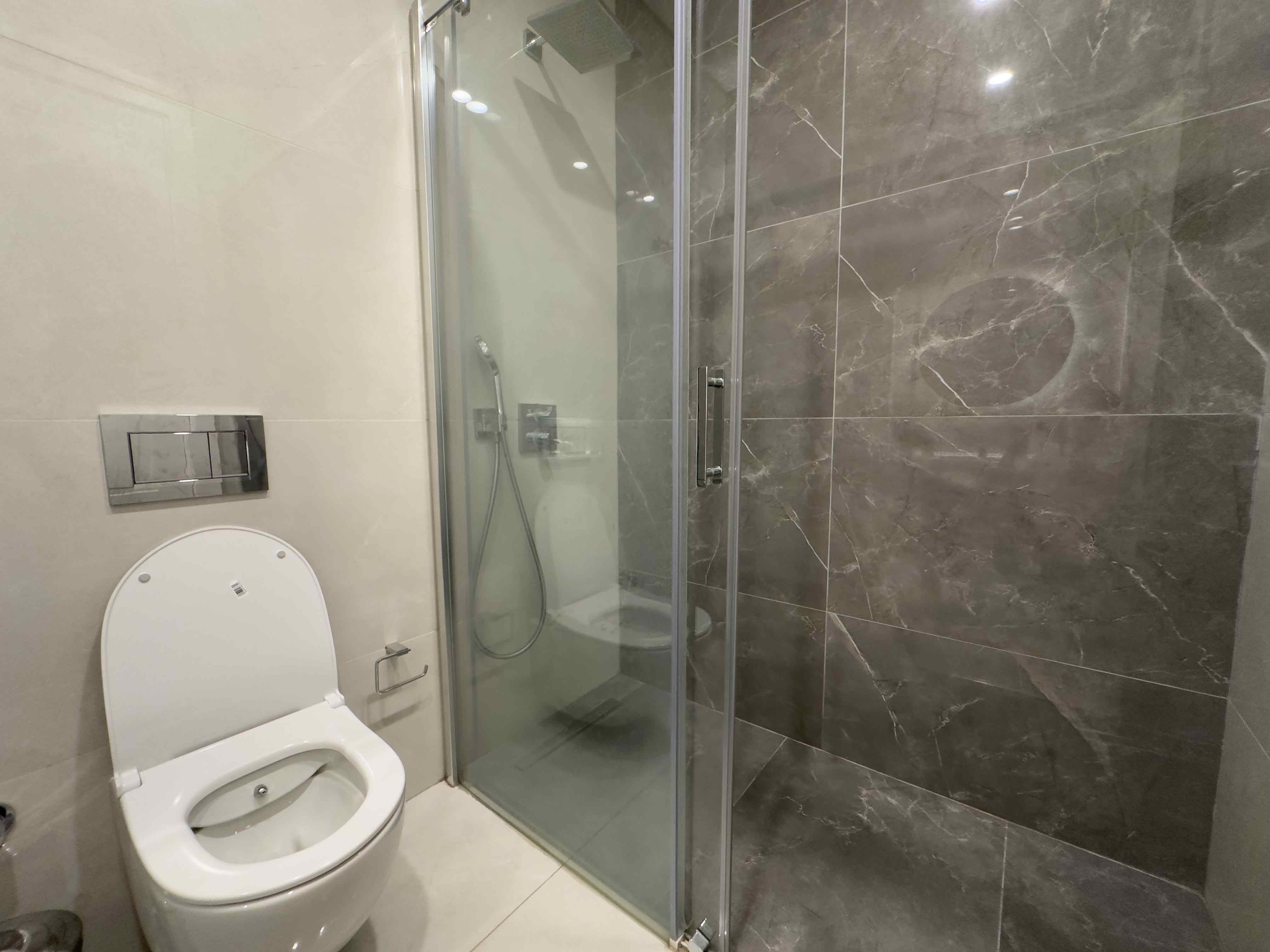 Avrupa Konutları Çamlıvadi'de Modern Eşyalı Kiralık 1+1 Bahçe Katı Daire