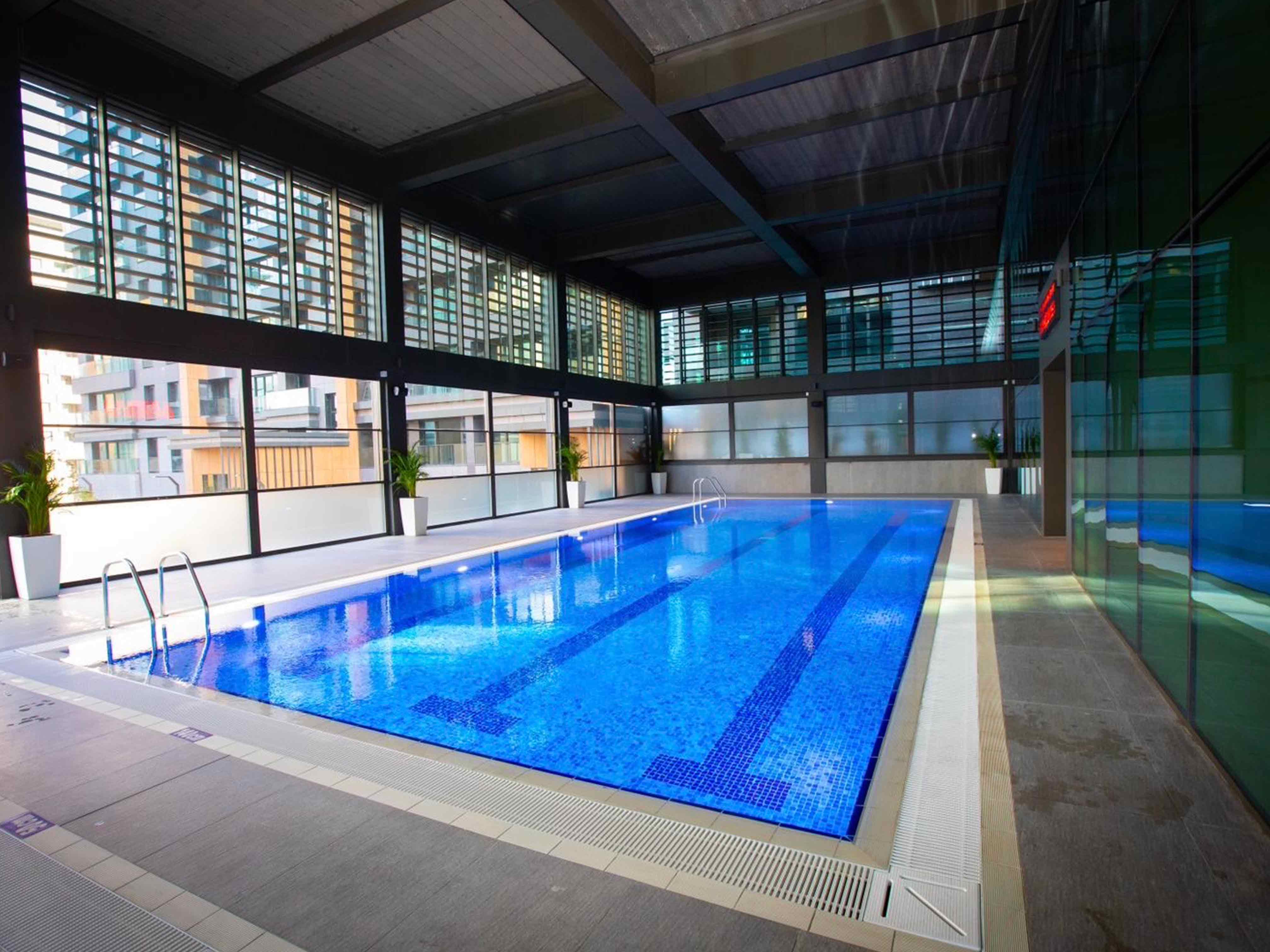 Avrupa Konutları Çamlıvadi'de Modern Eşyalı Kiralık 1+1 Bahçe Katı Daire