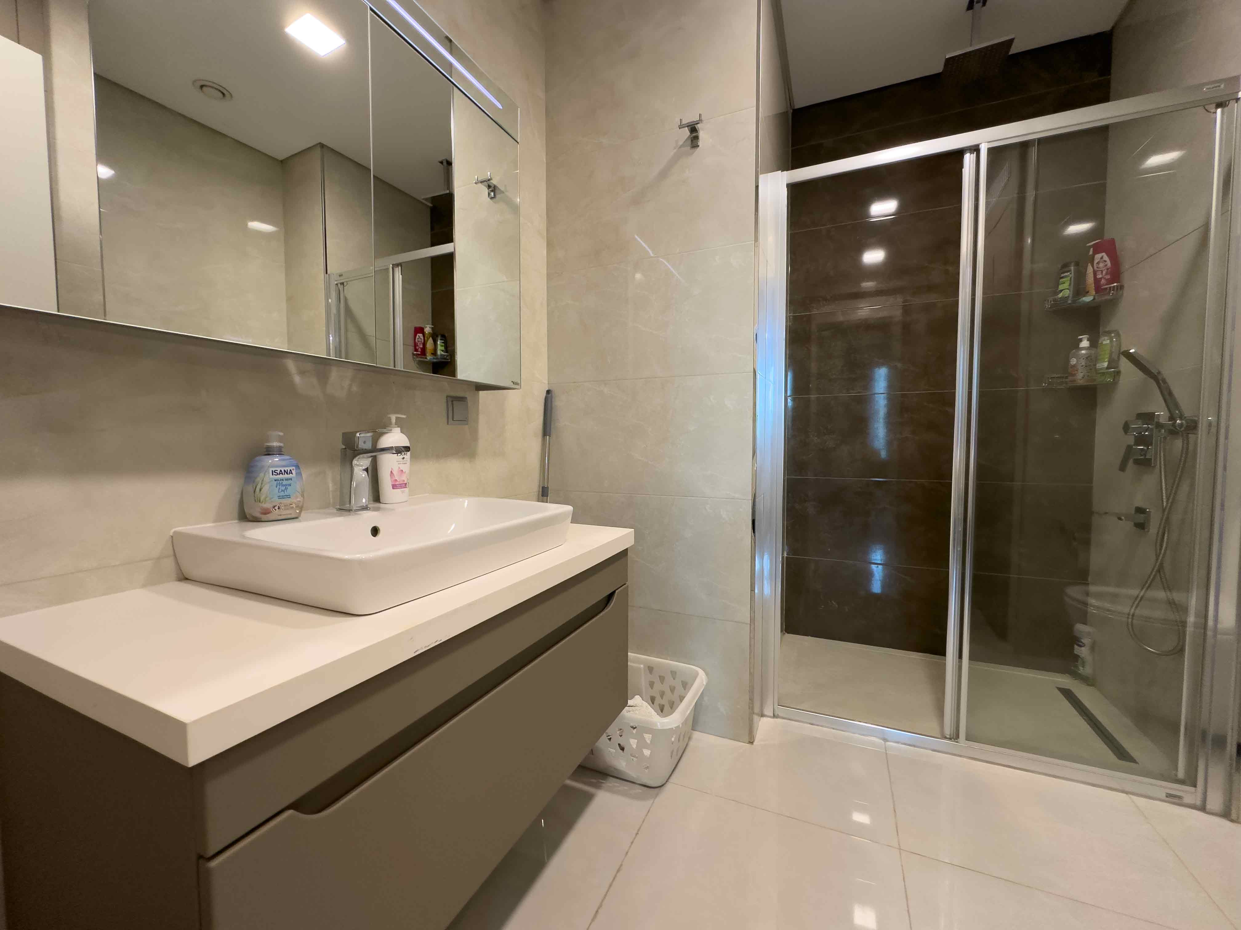 Vadistanbul Park'ta Modern Eşyalı Kiralık 2+1 Site İçi Peyzaj Manzaralı Daire